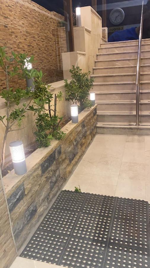 Al Haneen Hotel Apartments Safut Экстерьер фото